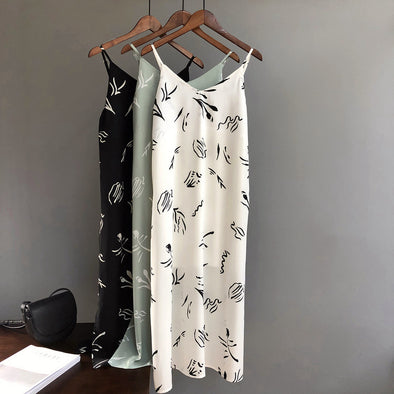 Mooirue Summer 2019 Women Tank Dress Casual Stripe White Green Black Long Camisole Slim Women Beach Cami Dress